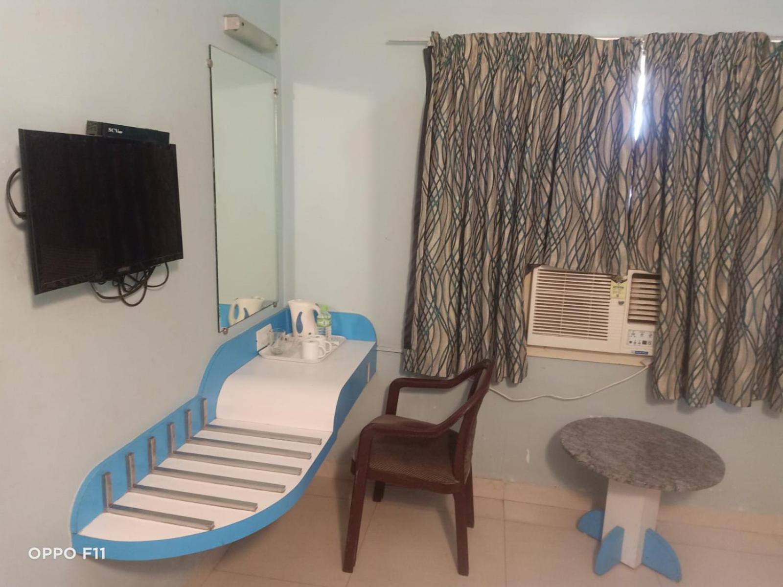 Hotel Pandian Chennai Zewnętrze zdjęcie